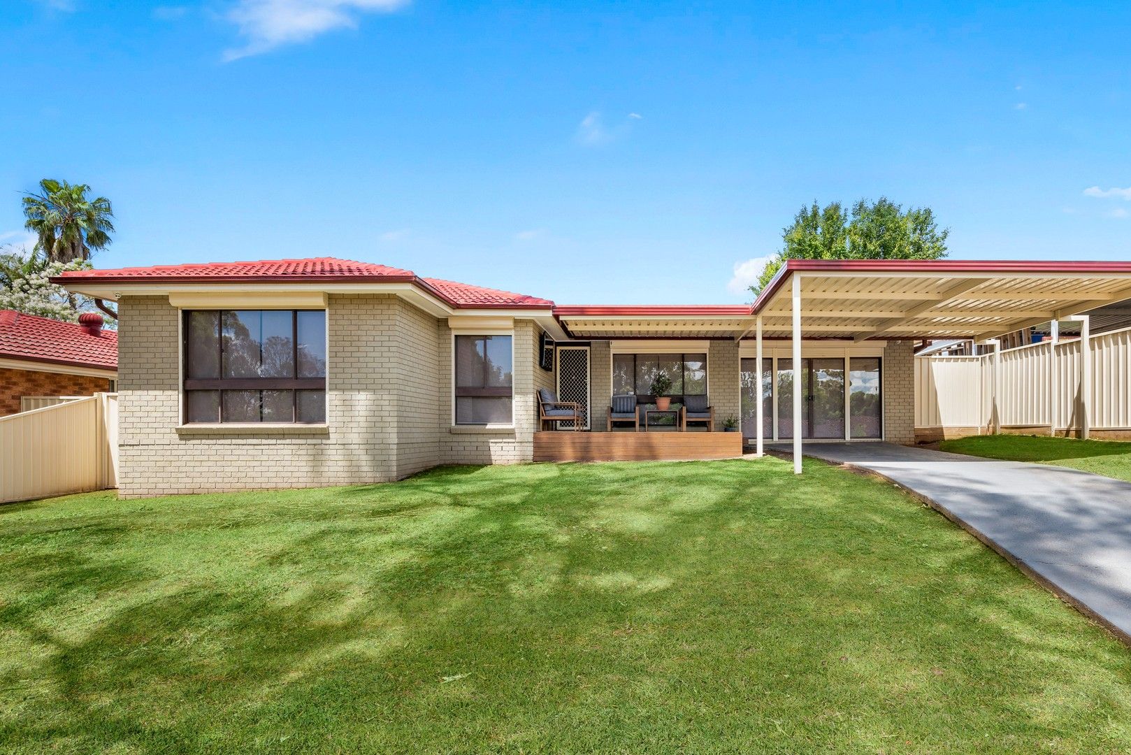 8 Orlick Street, Ambarvale NSW 2560, Image 0