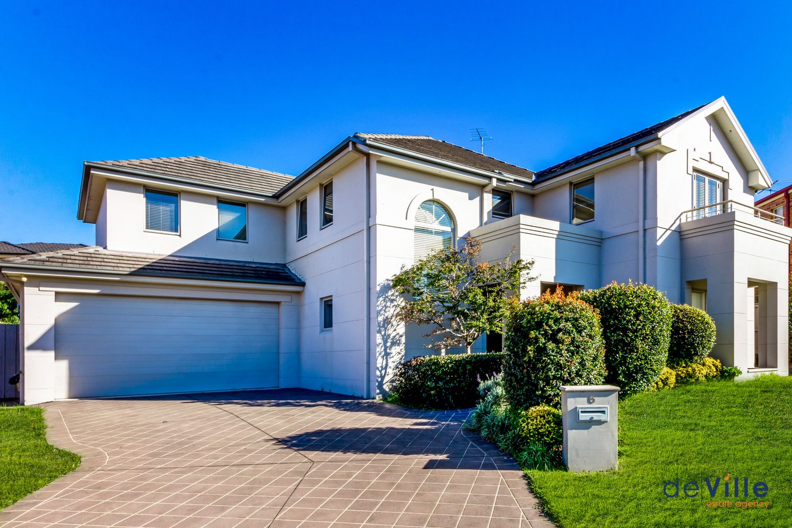 6 Harrington Avenue, Castle Hill Property History & Address Research