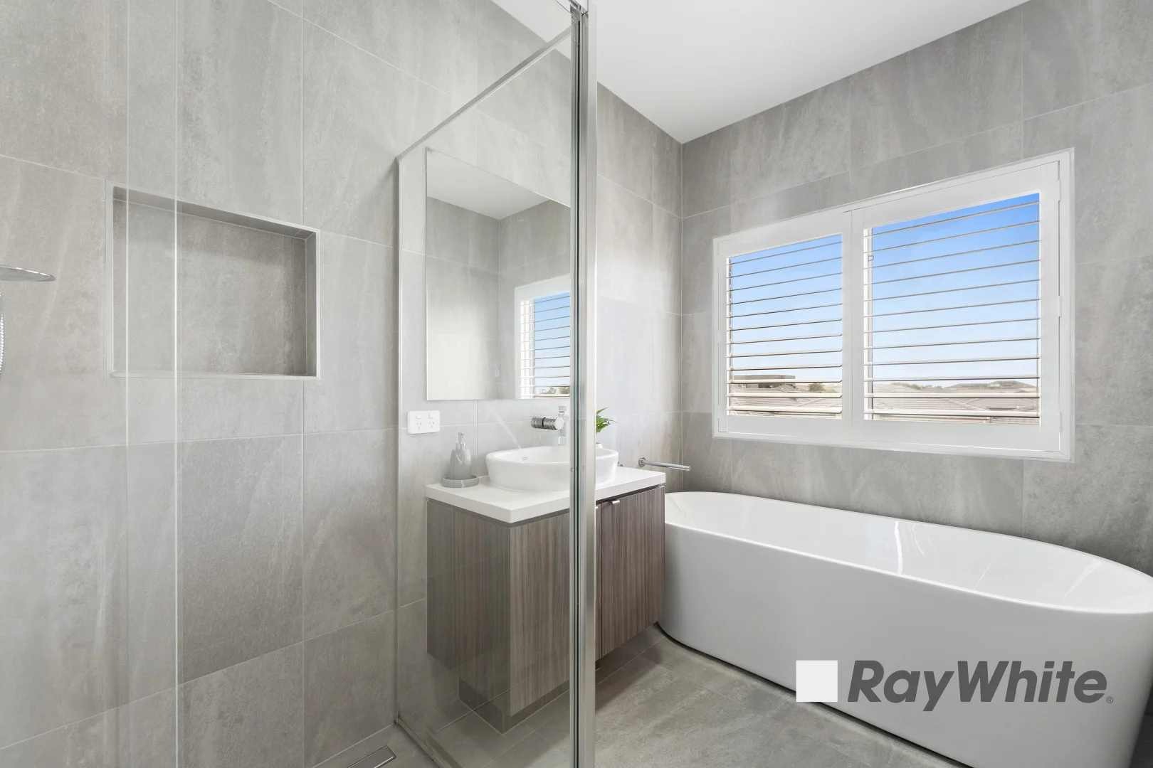 Additional image 16 of 1 Sunstone Street, Cranbourne East VIC 3977