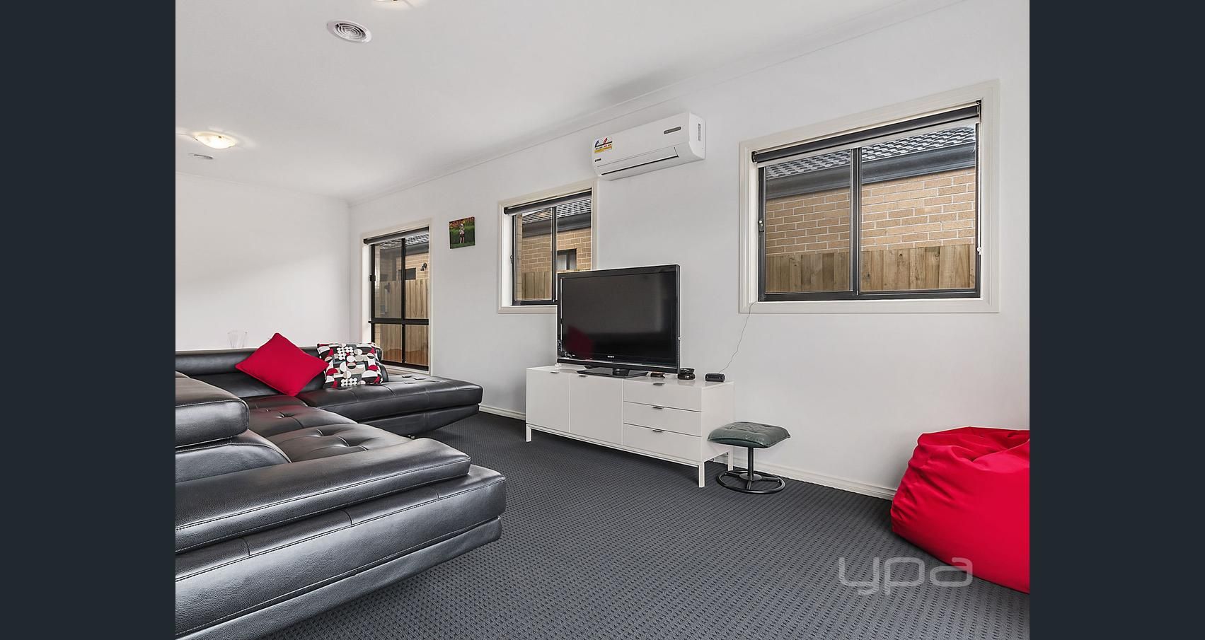 35 Norwood Avenue, Weir Views VIC 3338, Image 1