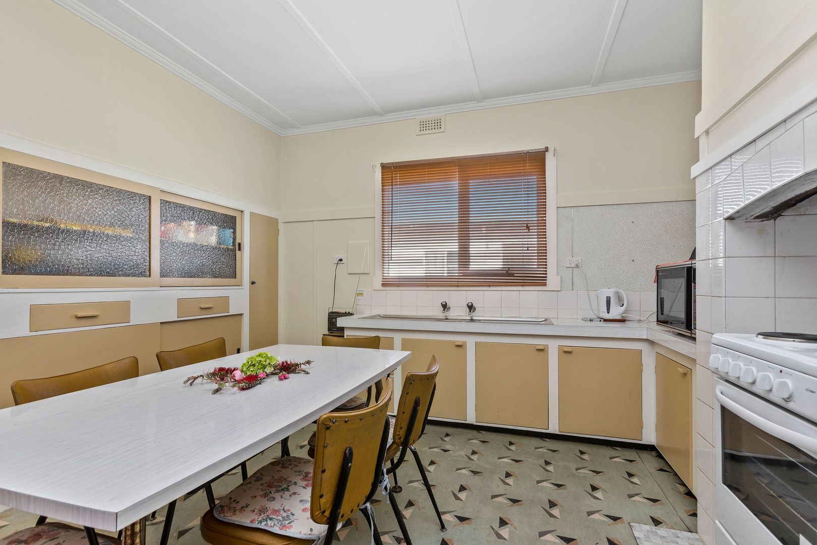 8 Seymour Crescent, Apollo Bay VIC 3233, Image 1