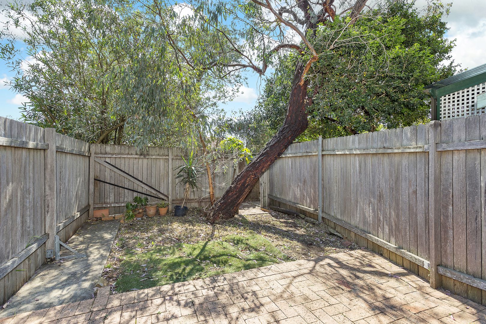 66 Dalmeny Avenue, Rosebery NSW 2018, Image 2