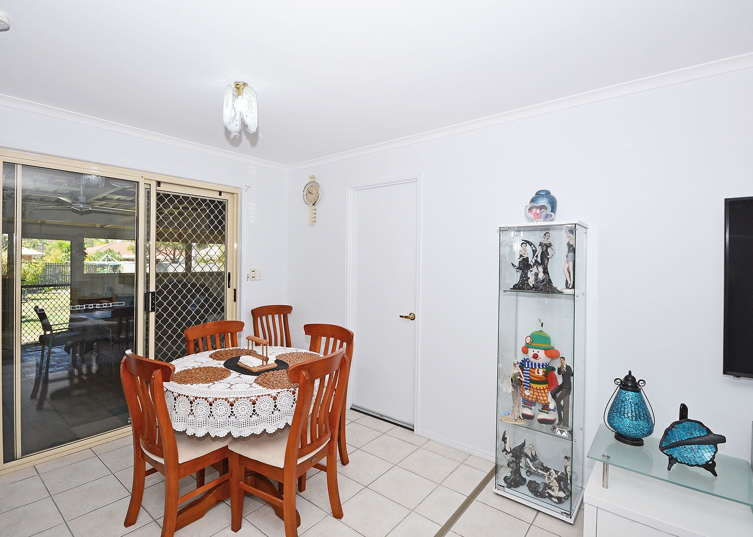 4 Rosella Way, Eli Waters QLD 4655, Image 2