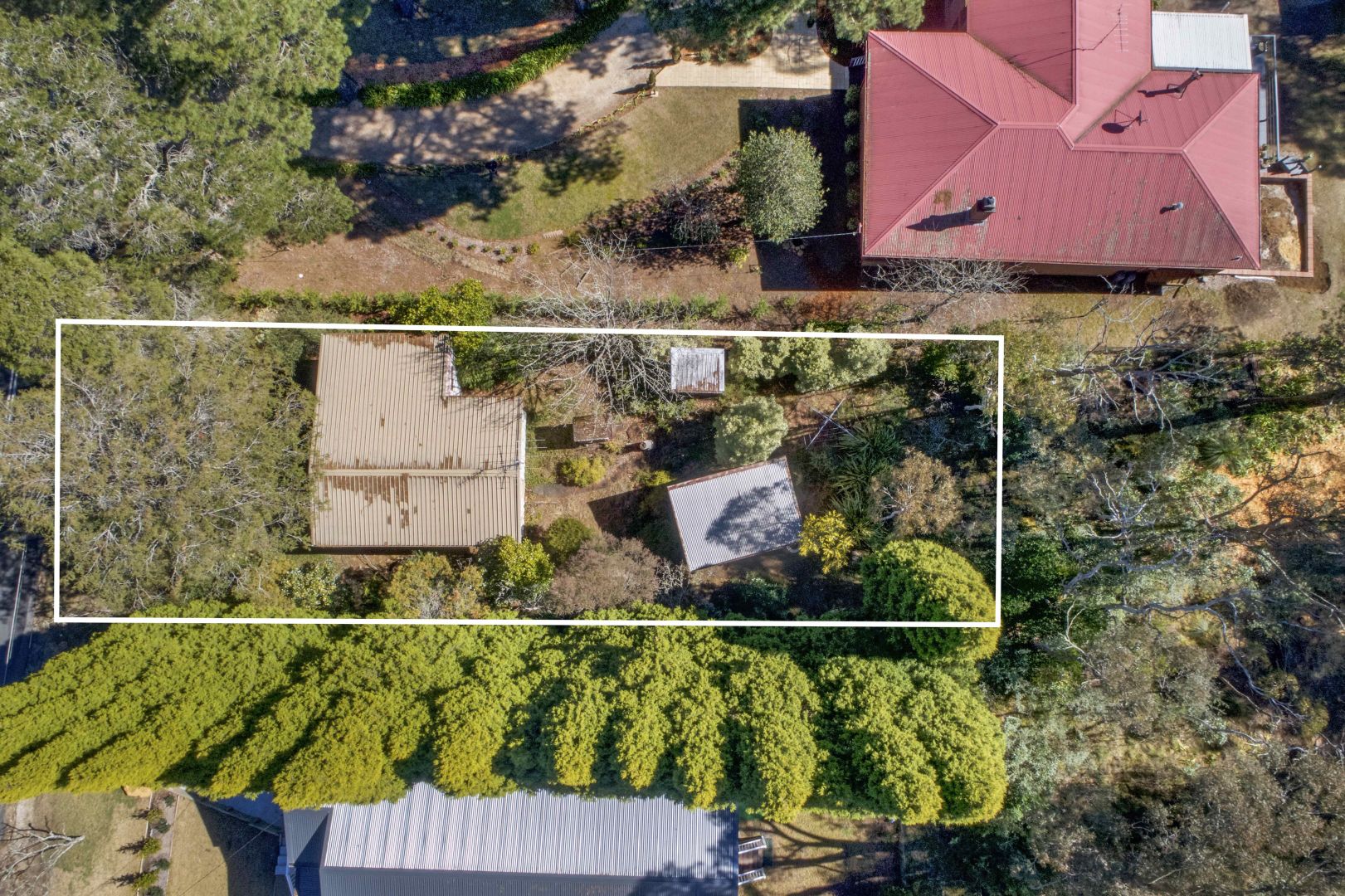 9 Waratah Road, Wentworth Falls NSW 2782, Image 2