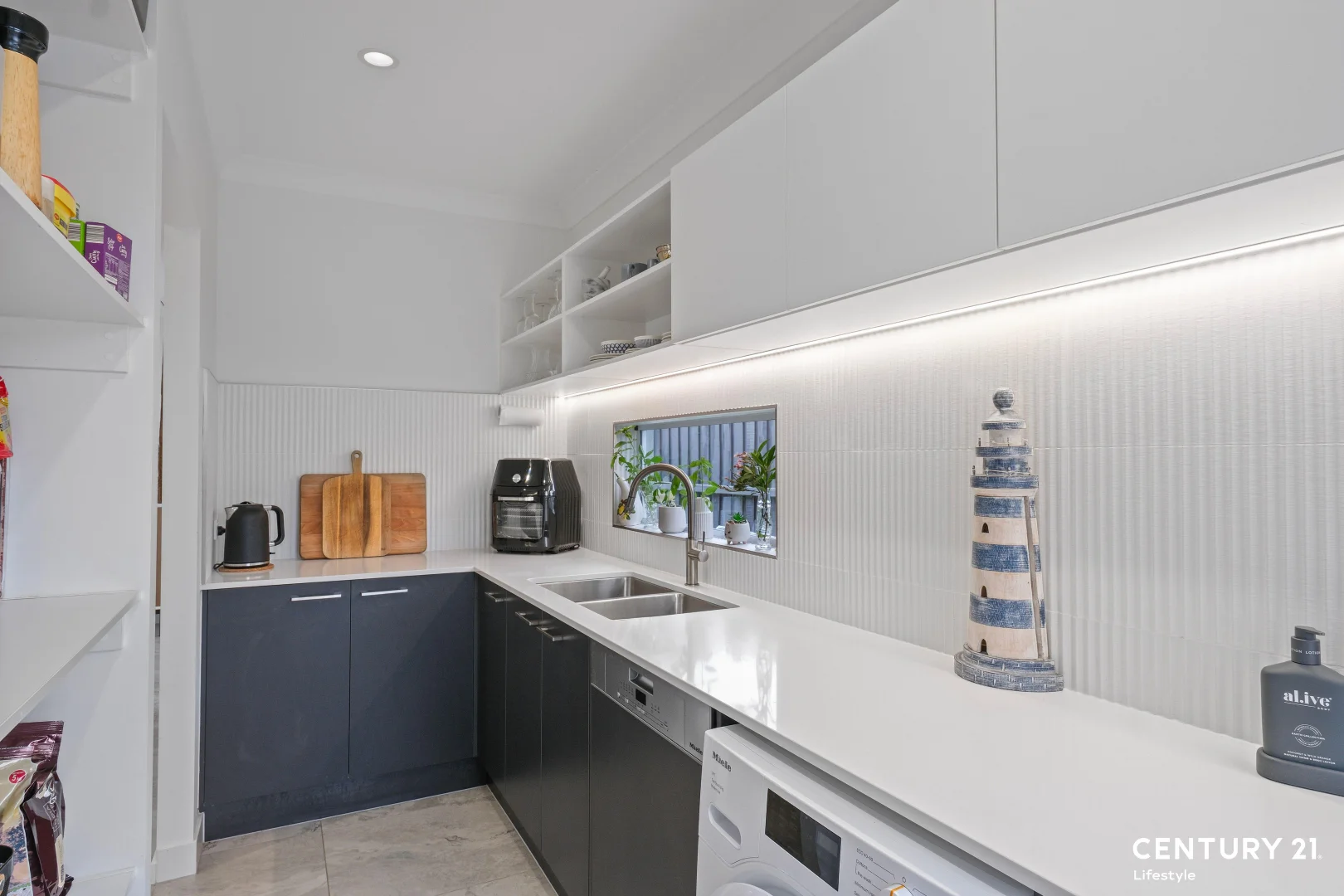 Additional image 5 of 14 Girraween Crescent, Banya QLD 4551