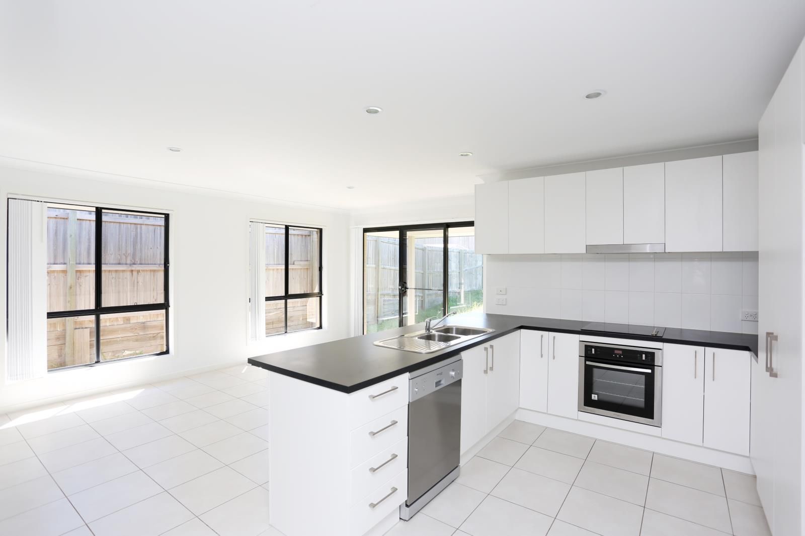 4 bedrooms House in 4 Milby Street YARRABILBA QLD, 4207