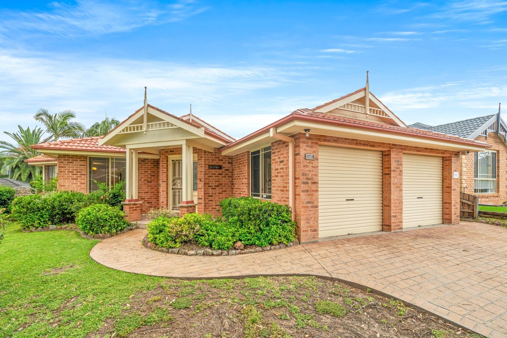 4 bedrooms House in 79 Thames Drive ERINA NSW, 2250