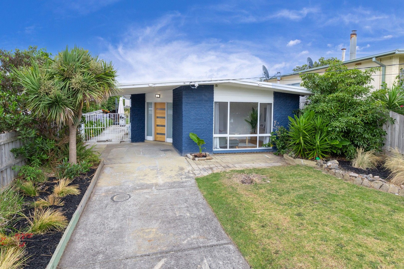 202 Ninth Avenue South, Rosebud VIC 3939, Image 1