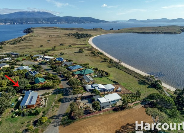 1 Meadows Place, Opossum Bay TAS 7023