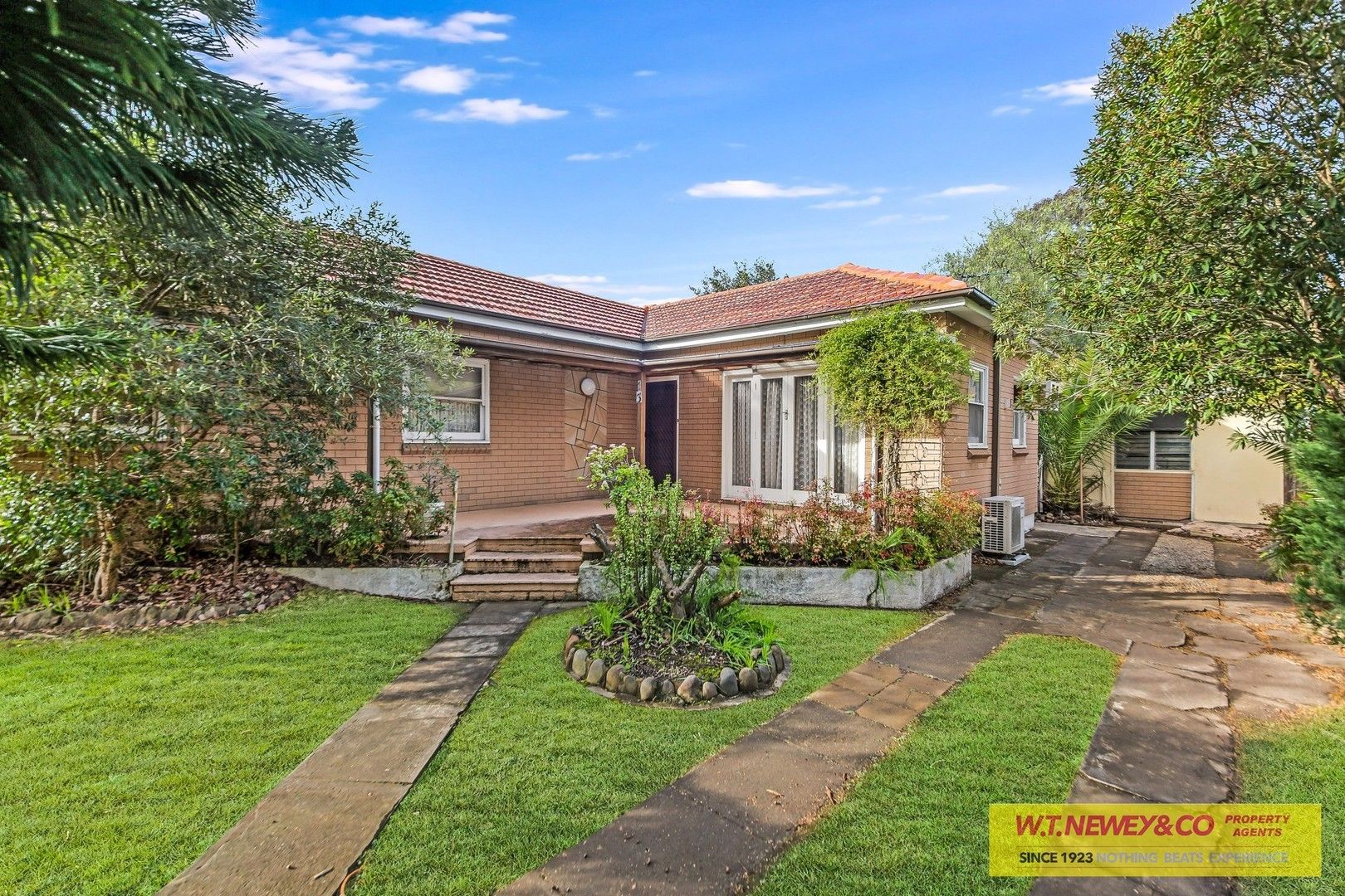 13 Beale Street, Georges Hall NSW 2198, Image 0