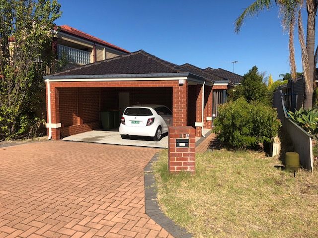 4 bedrooms House in 27A Inwood Place MURDOCH WA, 6150