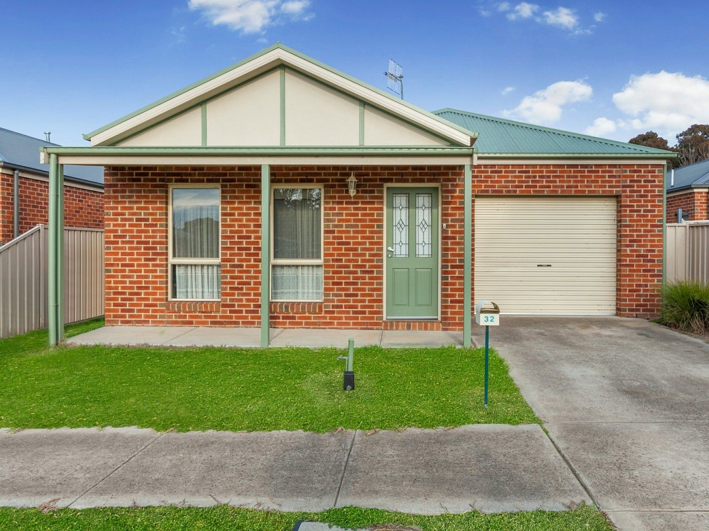 32 Piper Street, Broadford VIC 3658, Image 0