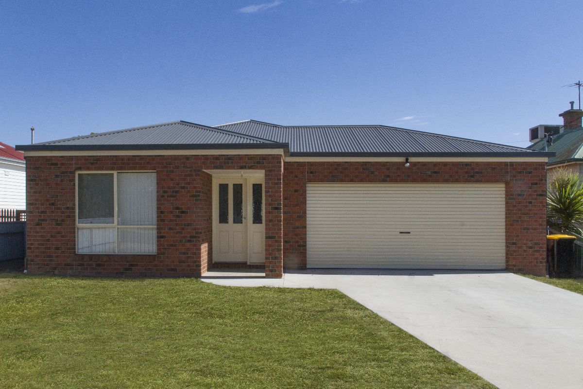 95 Moore Street, Ararat VIC 3377, Image 0