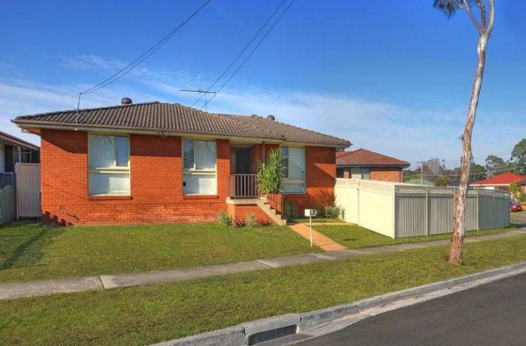 3 bedrooms House in 41 Meehan Avenue HAMMONDVILLE NSW, 2170