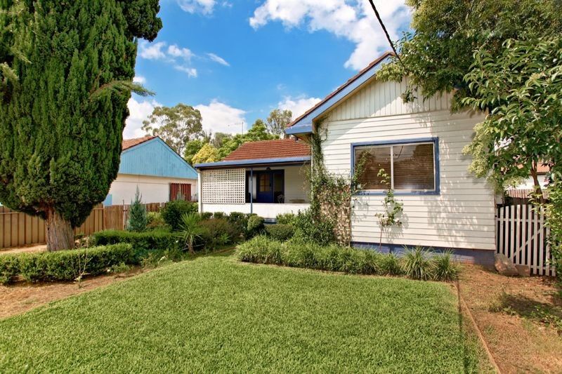 3 bedrooms House in 152 Victoria Street Street WERRINGTON NSW, 2747