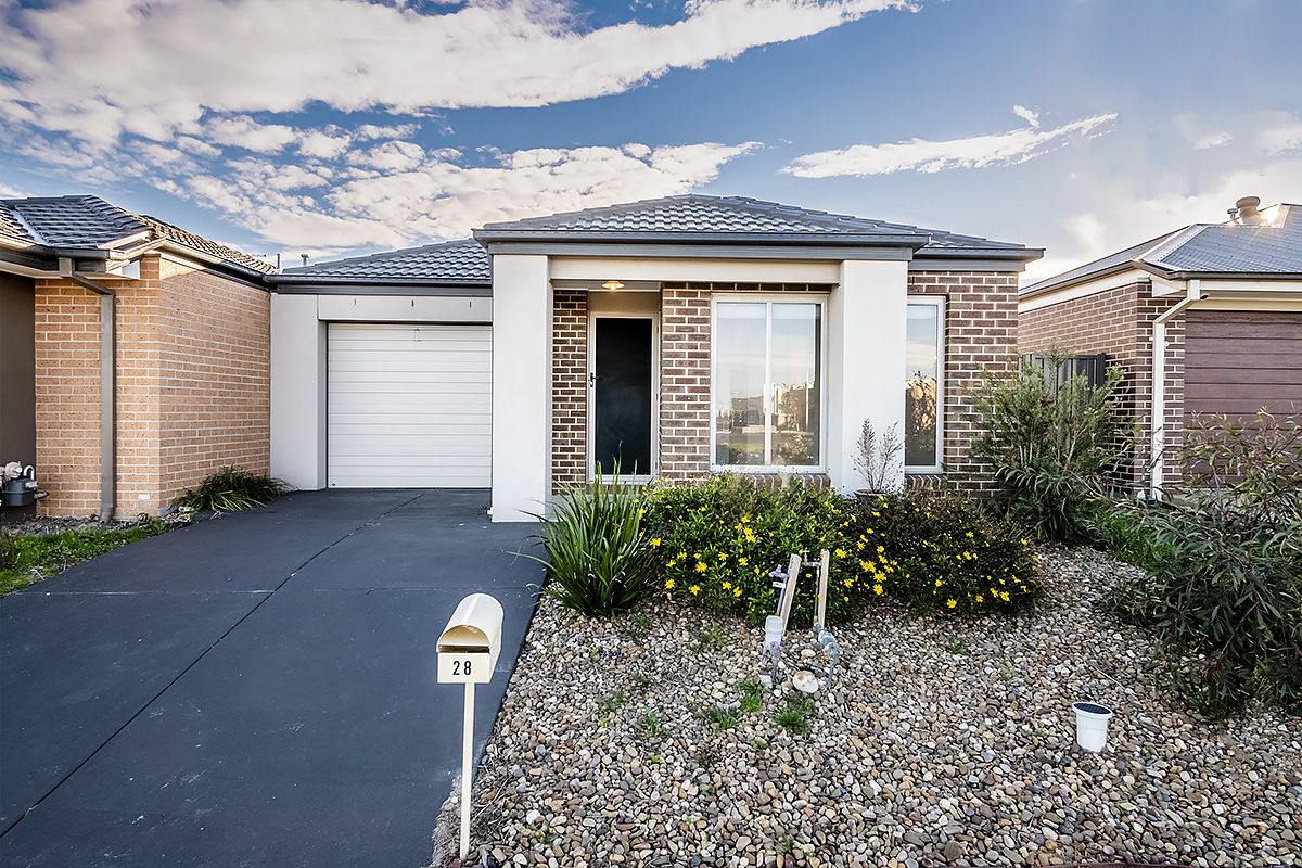 28 Parkhurst Drive, Cranbourne East VIC 3977, Image 0