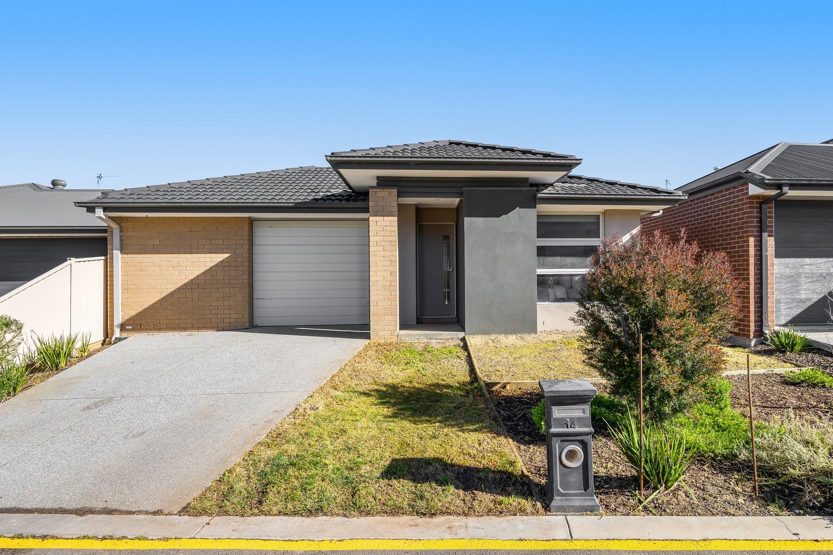 14 Fairy Wren Circuit, Mount Clear VIC 3350, Image 0