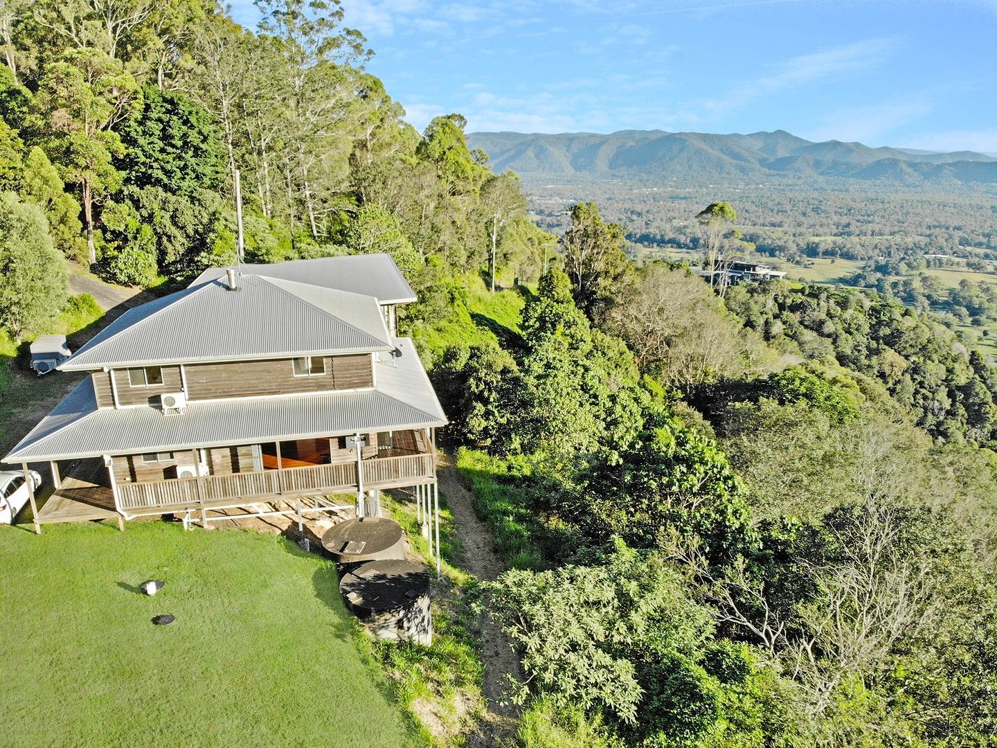 946 Mt Nebo Road, Jollys Lookout QLD 4520, Image 0