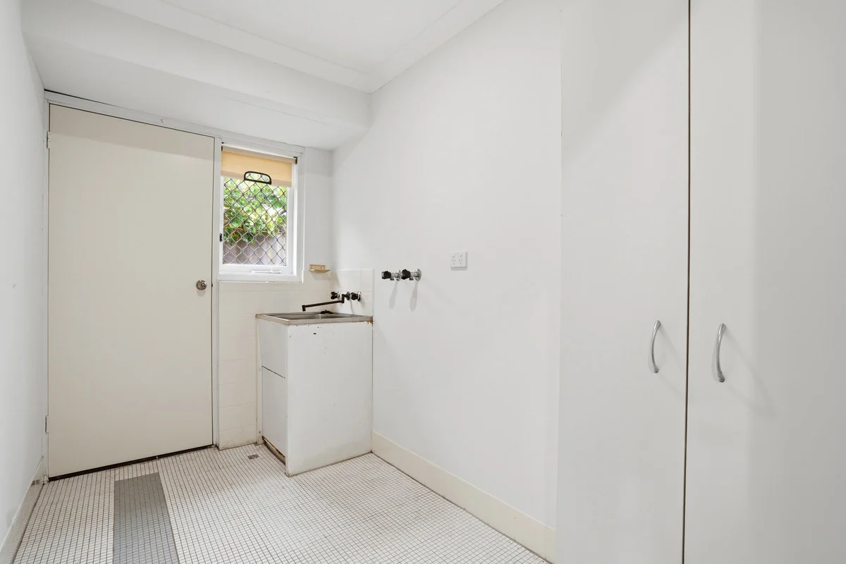 Additional image 21 of 1 Sandford Crescent, Halls Head WA 6210