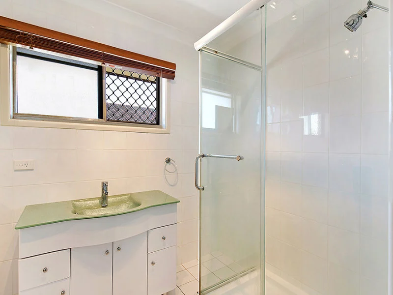 Additional image 5 of 2/18 Central Street, Labrador QLD 4215