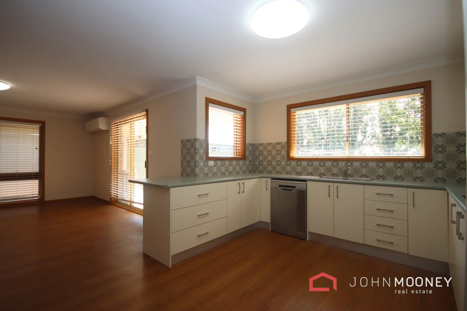 Additional image 6 of 45 Hebden Street, Lockhart NSW 2656