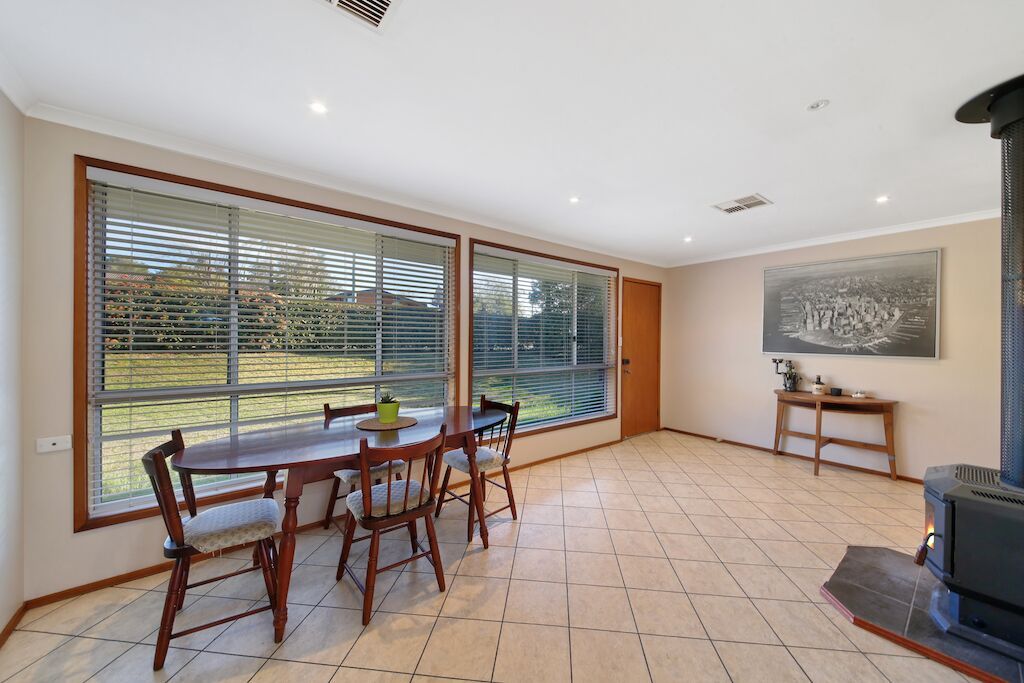 27 Mary Street, The Oaks NSW 2570, Image 1