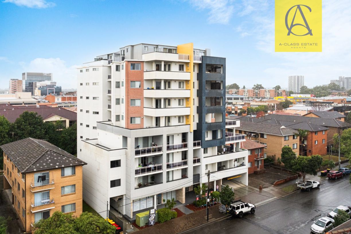 1 bedrooms Apartment / Unit / Flat in 23/74-76 Castlereagh Street LIVERPOOL NSW, 2170