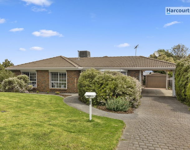 11 Moor Crescent, Hallett Cove SA 5158