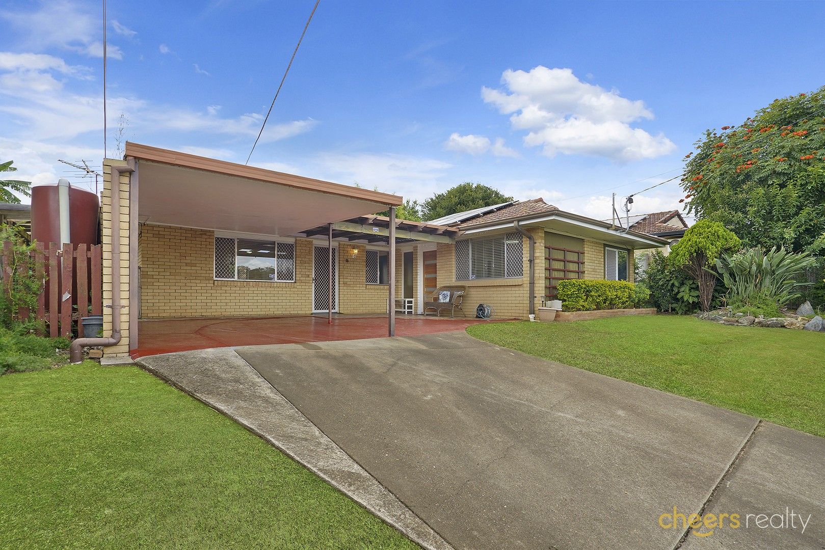 3 bedrooms House in 10 Taminga Street SUNNYBANK HILLS QLD, 4109