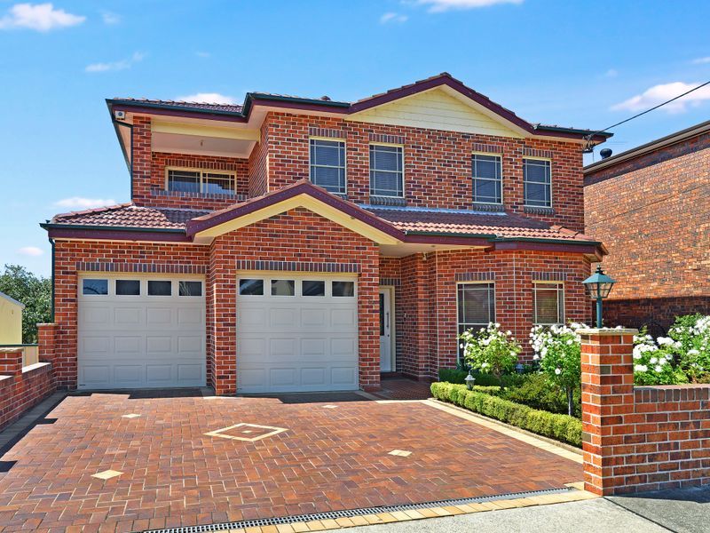 26 Russell Street, RUSSELL LEA NSW 2046, Image 0