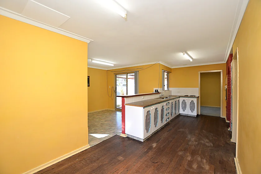 Additional image 11 of 17 Leach Highway, Wilson WA 6107