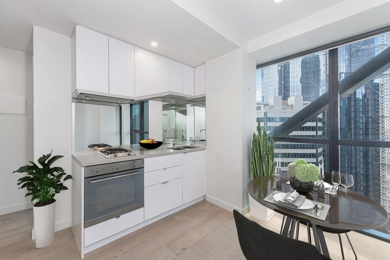 2 bedrooms Apartment / Unit / Flat in 2701/327 La Trobe Street MELBOURNE VIC, 3000