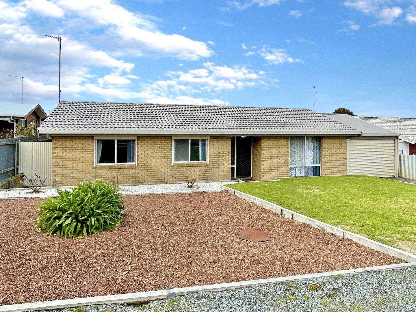 6 Hilltop Drive, Port Lincoln SA 5606