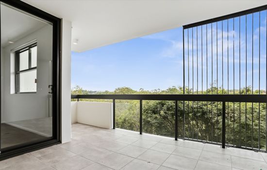 204/10 Curwen Terrace, Chermside QLD 4032, Image 1