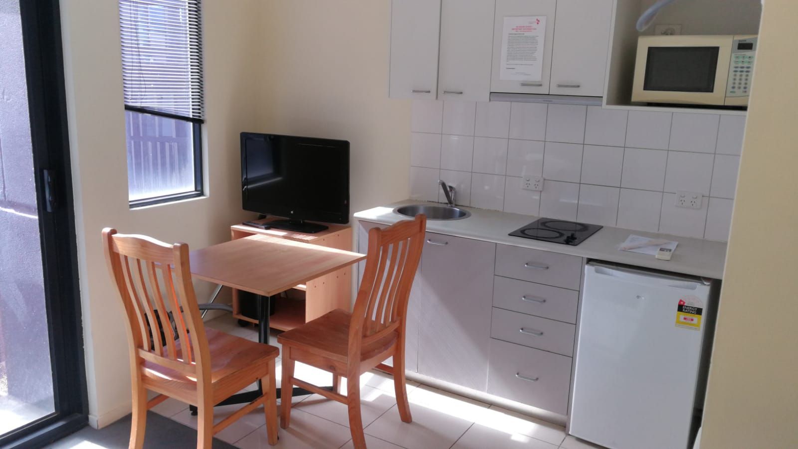 2 bedrooms Apartment / Unit / Flat in 818/139 Lonsdale Street MELBOURNE VIC, 3000