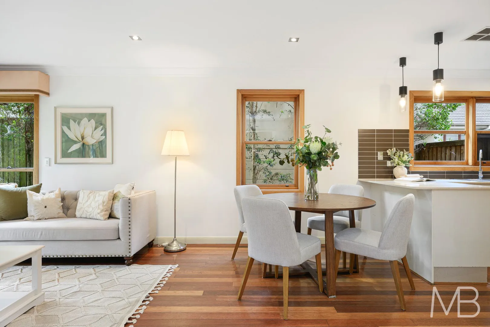 FAMILY SANCTUARY IN A PRIME ST IVES POCKET - Več