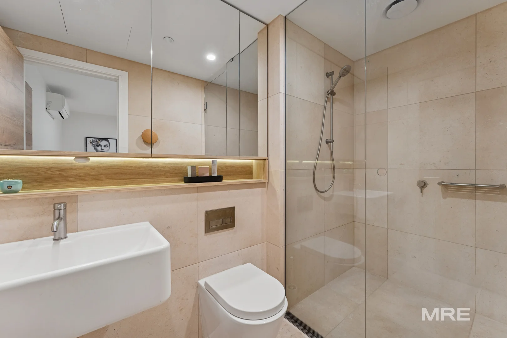 Additional image 13 of 601/12 Queens Road, Melbourne VIC 3004