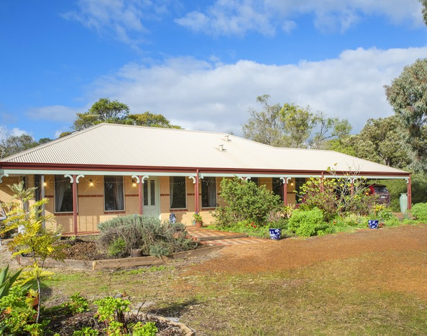 327 Capel Tutunup Road, Capel WA 6271