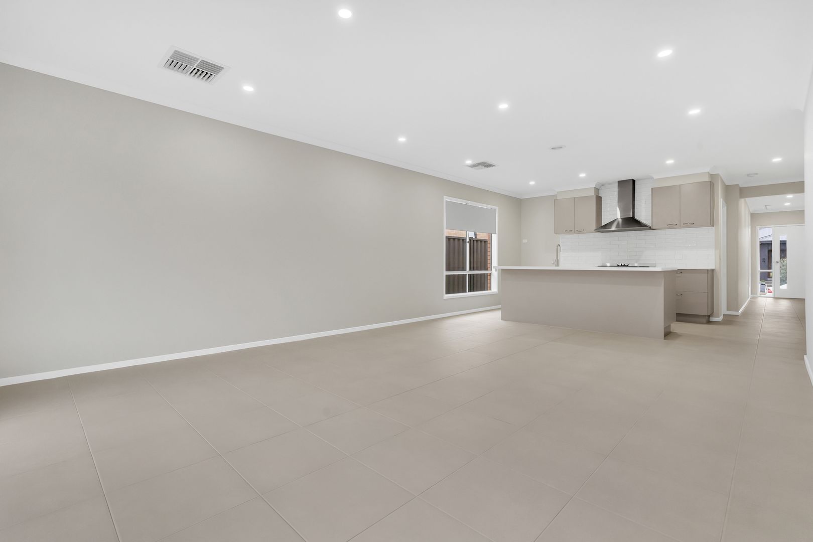 70 Scenery Drive,, Craigieburn VIC 3064, Image 2