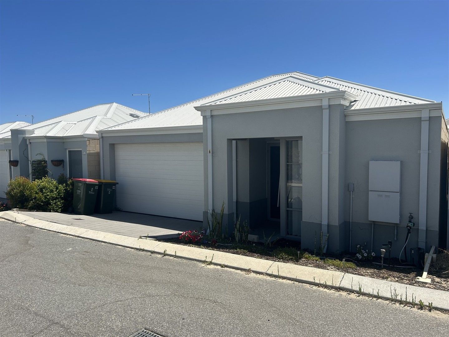 3 bedrooms House in 6/96 Clarkson Avenue TAPPING WA, 6065