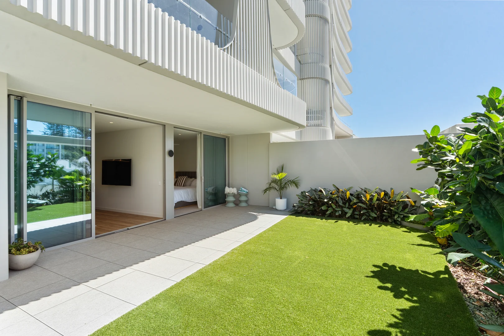 Additional image 6 of 202/4 Miles Street, Coolangatta QLD 4225