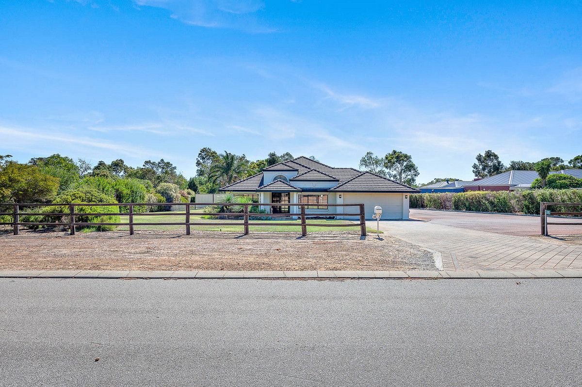 32 Bruns Drive, Darling Downs WA 6122, Image 0