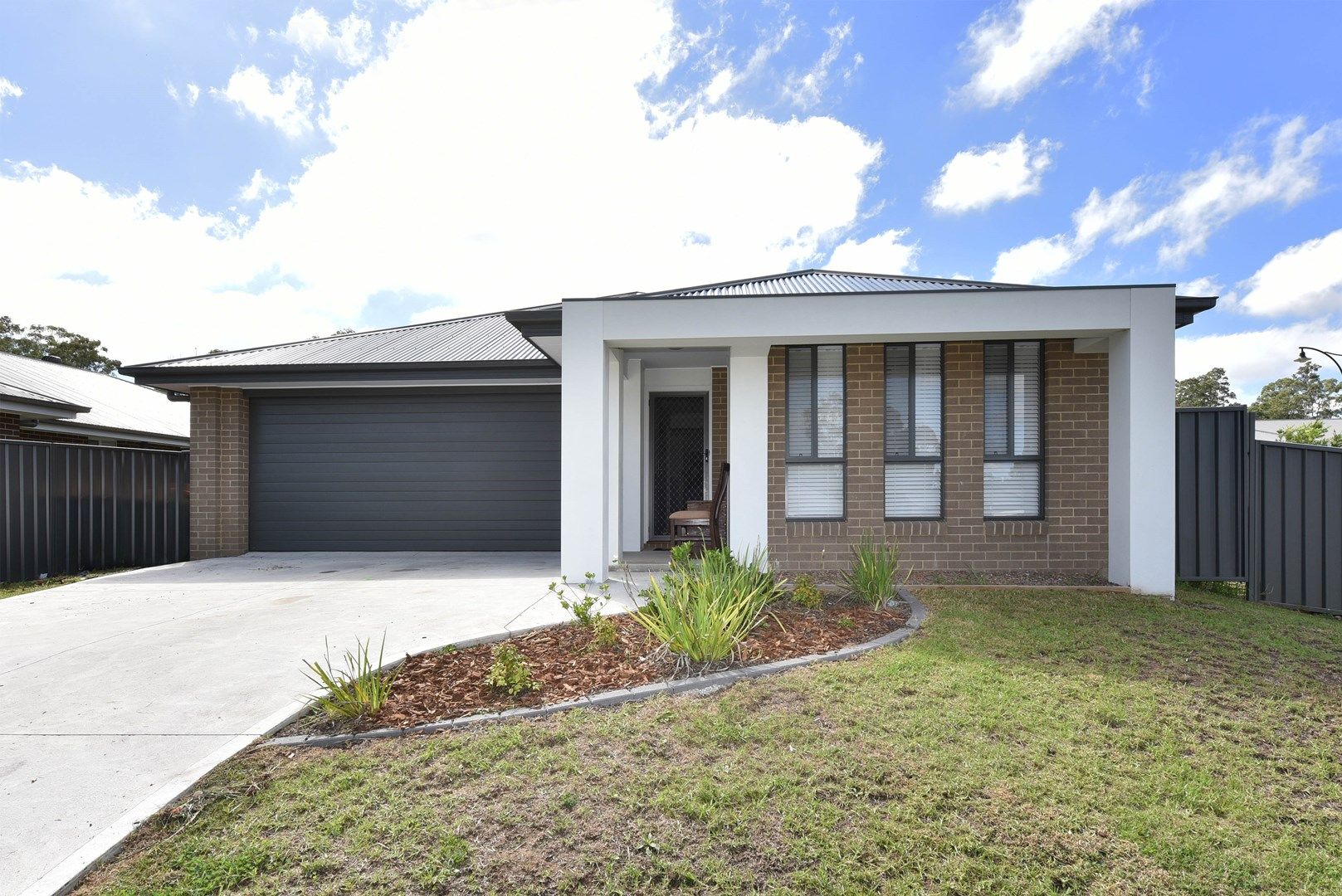 10 Aston Ave, Cessnock NSW 2325, Image 0