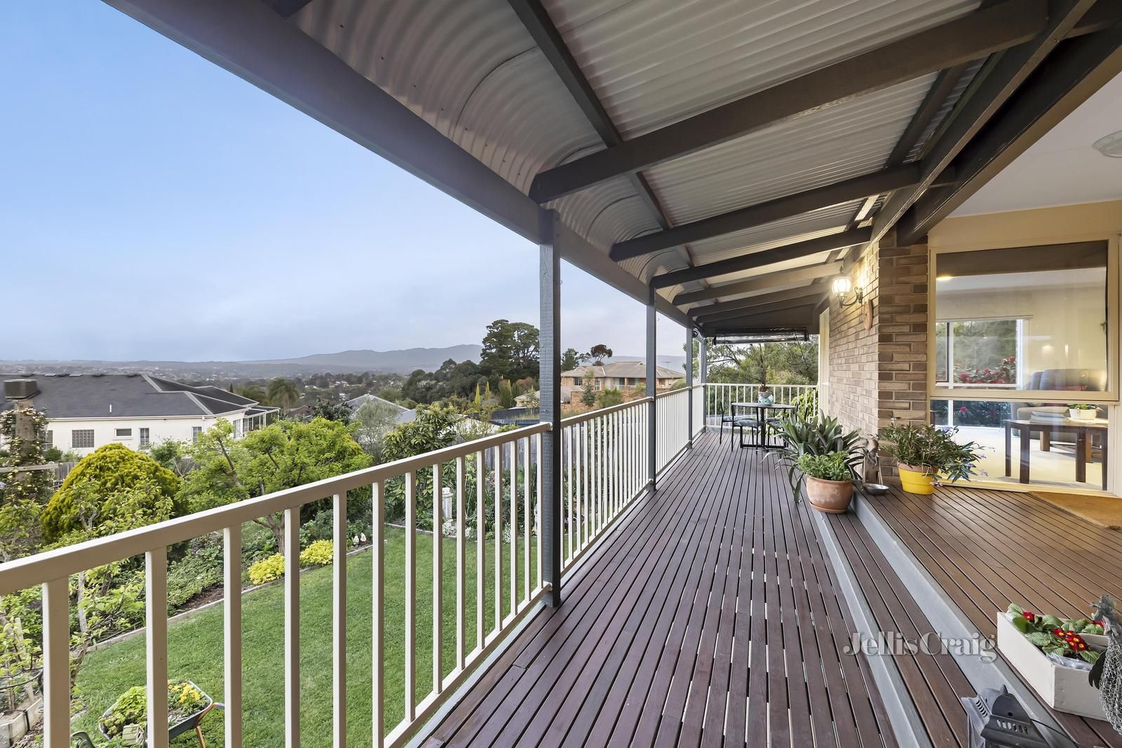 7 Fiscom Court, Croydon North VIC 3136, Image 1