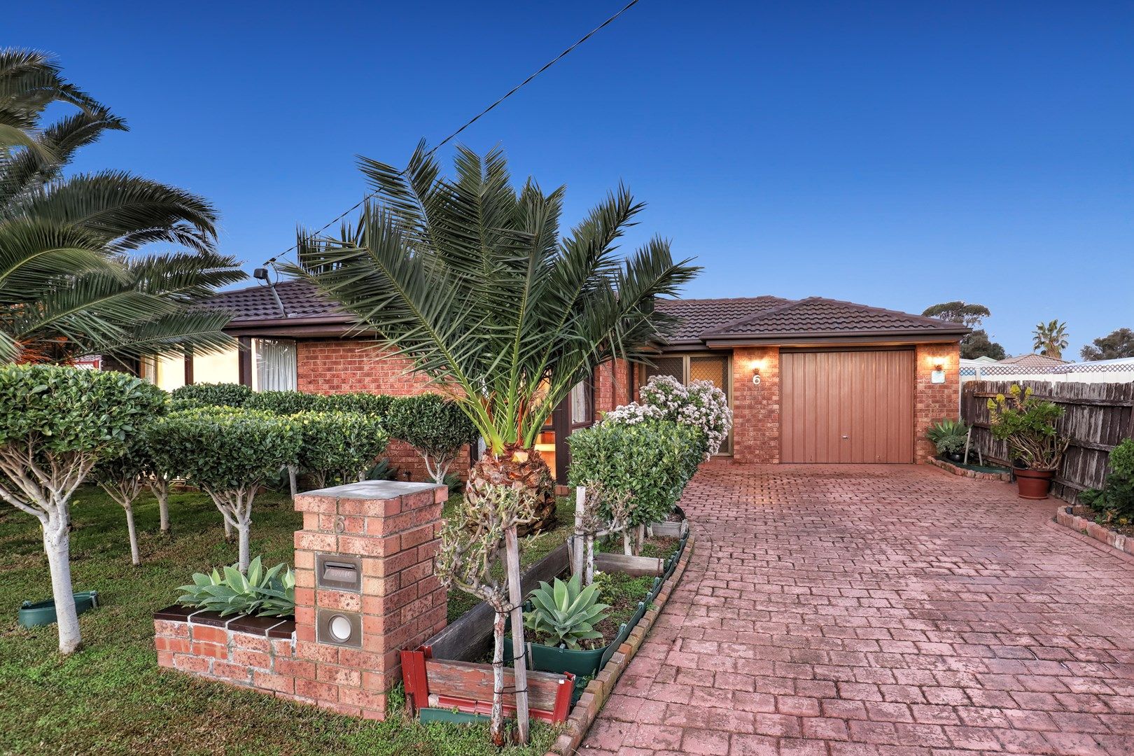 6 Tenby Court, Craigieburn VIC 3064, Image 0