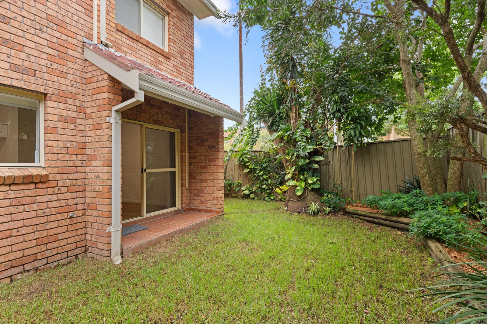 Additional image 6 of 6/55 Karimbla Rd, Miranda NSW 2228