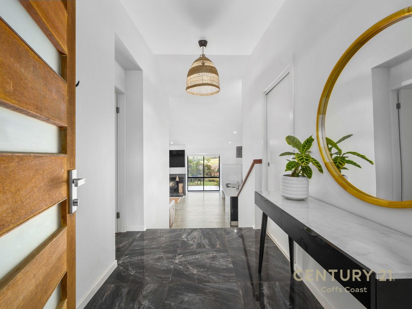 25 BALLANTINE DRIVE, Korora NSW 2450 Domain