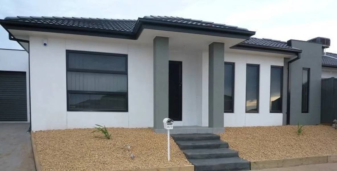 2/7 Bridlepath Drive, Truganina VIC 3029