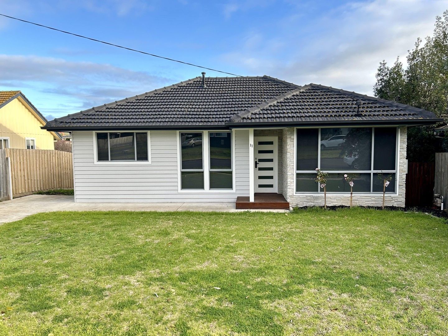 2 bedrooms House in 11 Tait Cres WARRNAMBOOL VIC, 3280