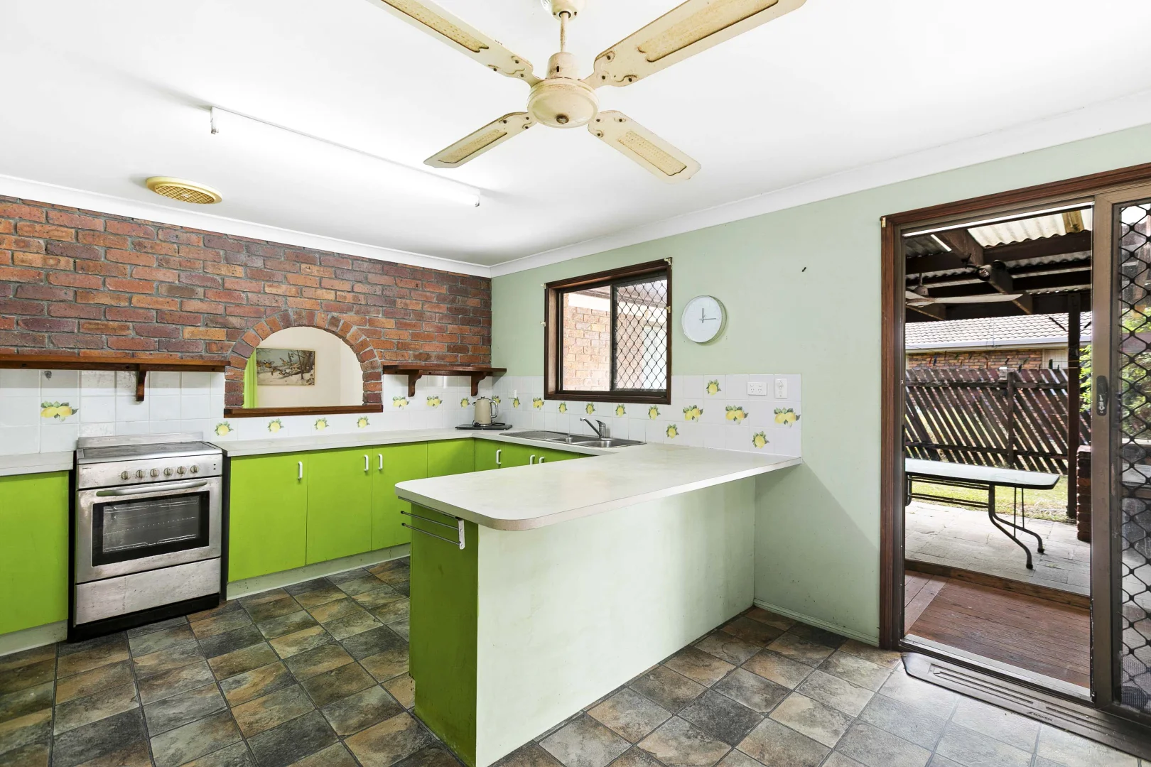 Additional image 9 of 24 Kululu Crescent, Scarness QLD 4655